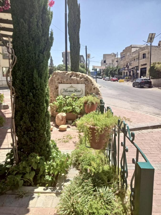 Mariam Hotel Madaba Exterior photo