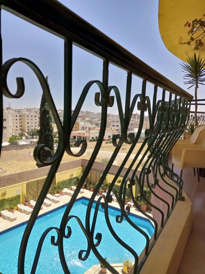 Mariam Hotel Madaba Exterior photo